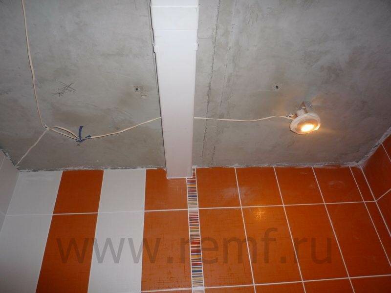 ремонт потолка в ванной